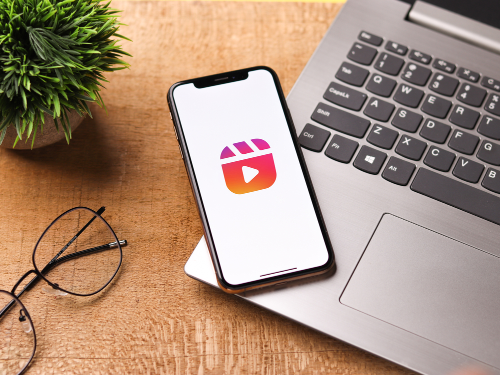 Jasa Share Reels: Solusi Cepat Bagi Reels Sepi View