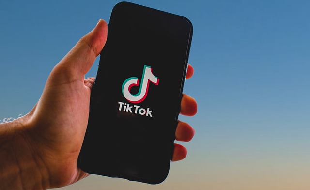 Jasa Share TikTok, Solusi Distribusi Konten agar Video Lebih Mudah Menjangkau Audiens