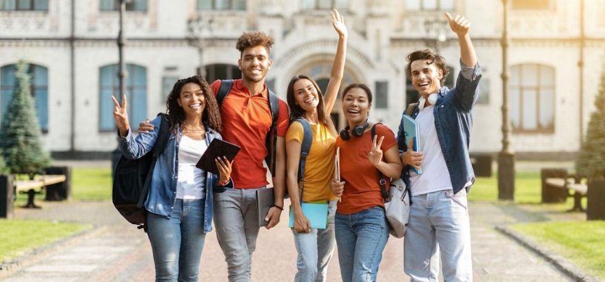 Kreativitas dan Inovasi Mahasiswa: Kunci Berkembang di Era Digital