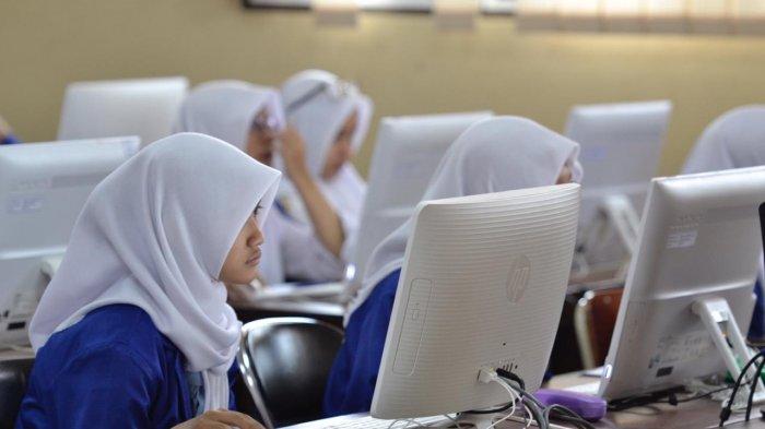 Evaluasi Diri Secara Digital dengan Tryout Online Bahasa Inggris SMA Terstandar