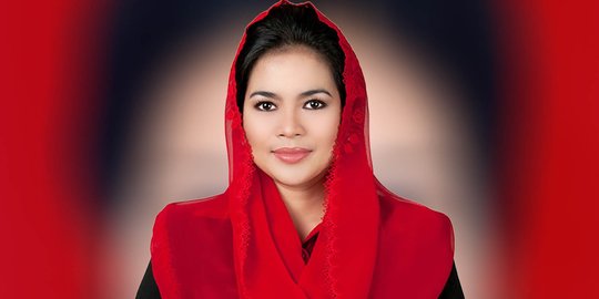Menelusuri Jejak Politisi Muda: Profil Puti Guntur (PDI-P) Daerah Pemilihan Jawa Timur I