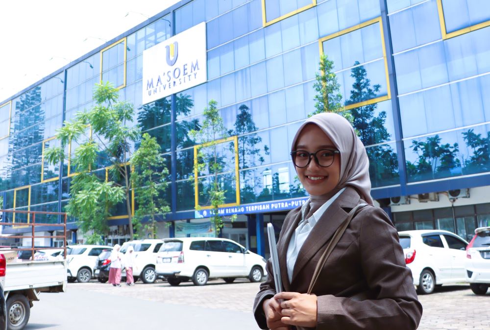Pendidikan Bahasa Inggris di Bandung: Kuliah Terjangkau dengan Pengalaman Magang Nyata di Universitas Masoem